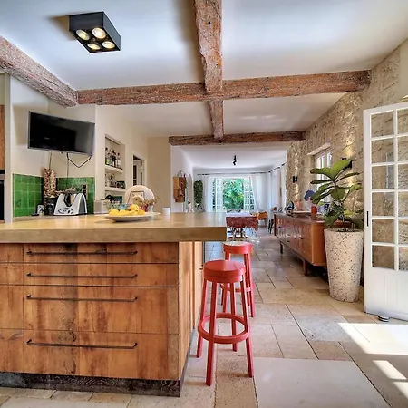 Villa Leader Large Contemporary With Luxurious Design, Pool And View Cannes